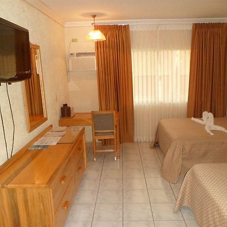 Hotel La Quinta La Ceiba Kültér fotó