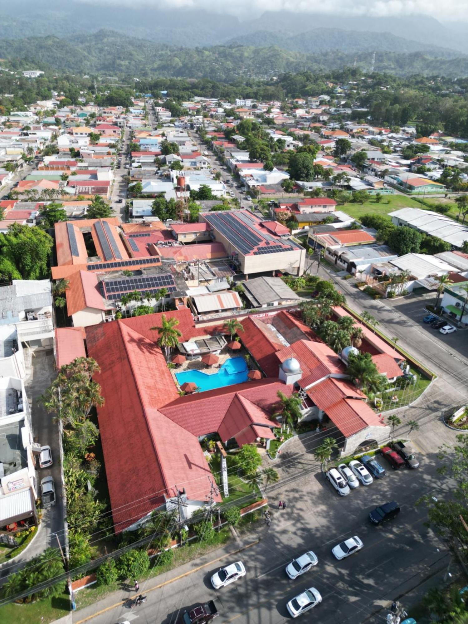 Hotel La Quinta La Ceiba Kültér fotó