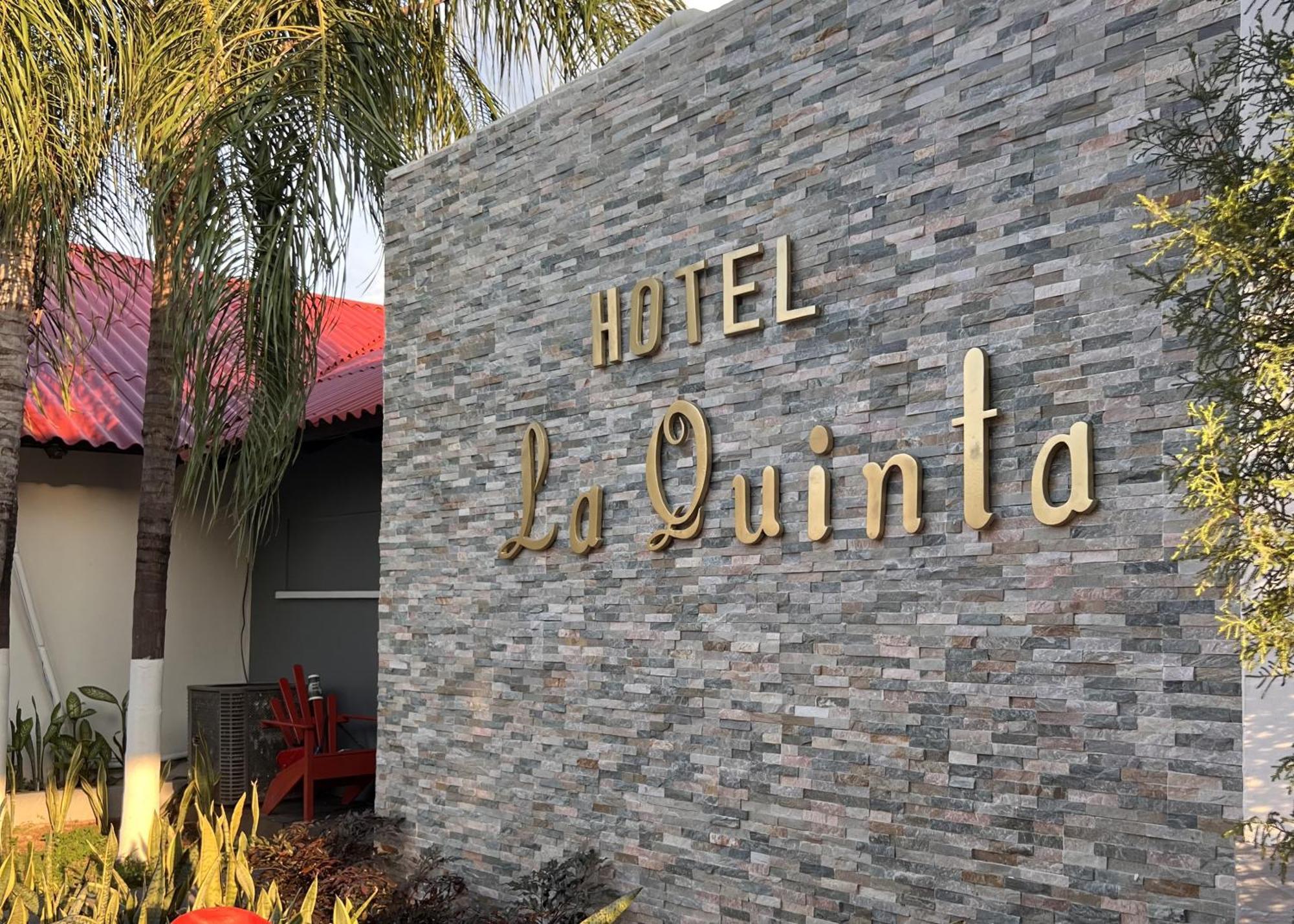 Hotel La Quinta La Ceiba Kültér fotó